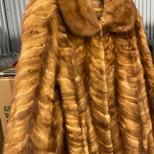 Gorgeous Mink Real Fur Coat Jacket XL Golden Brown.